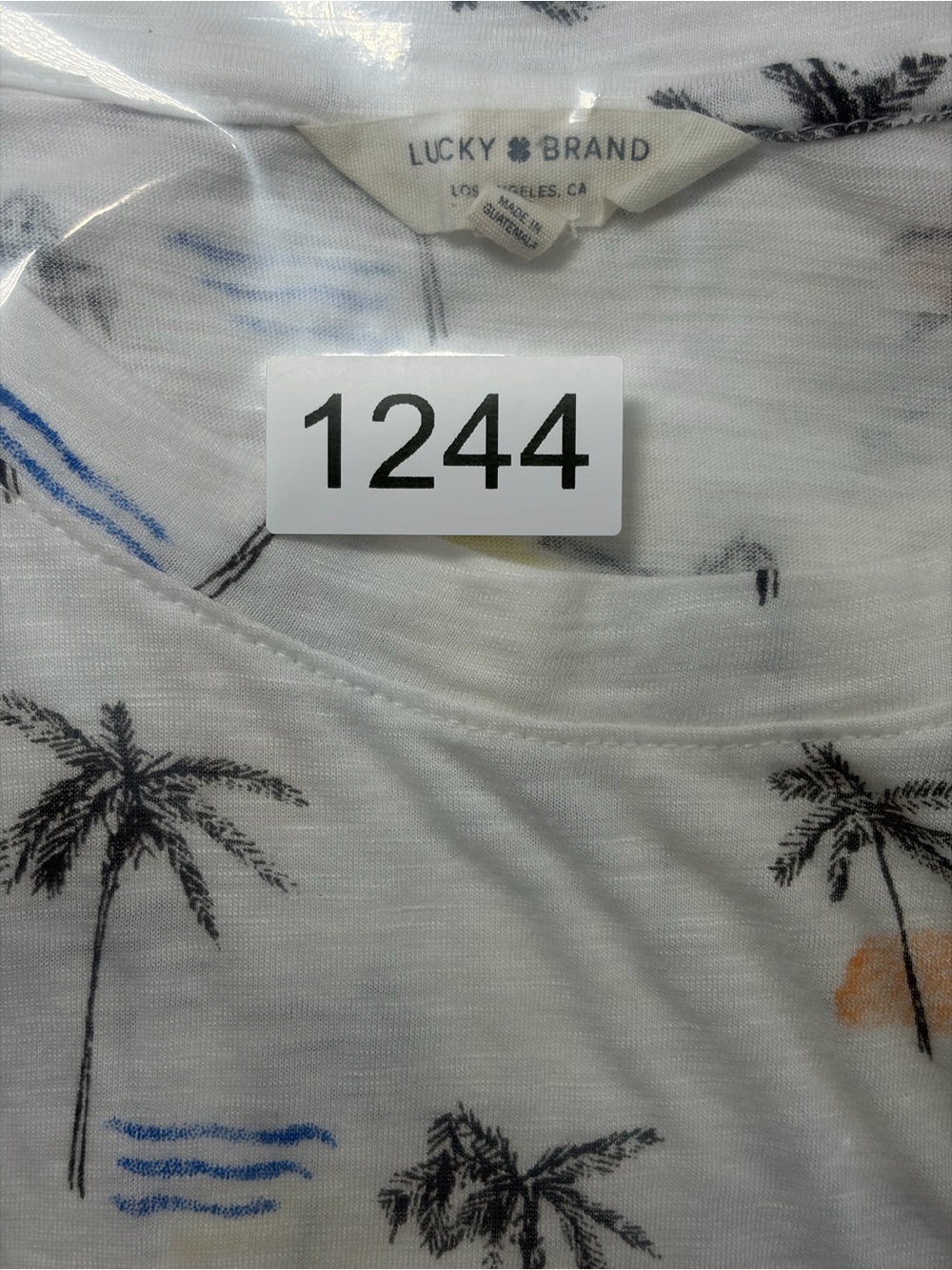 Lucky Brand Palm Tree White Lightweight Tee (S) - Picture 6 of 6